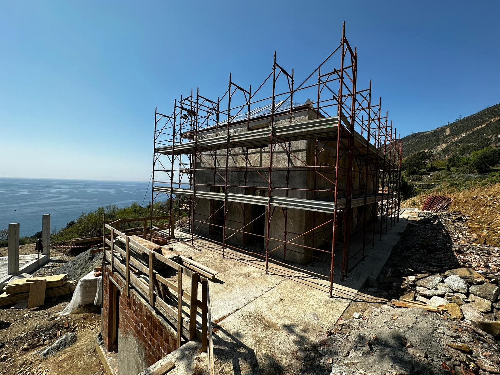 Cantiere Adb Engineering